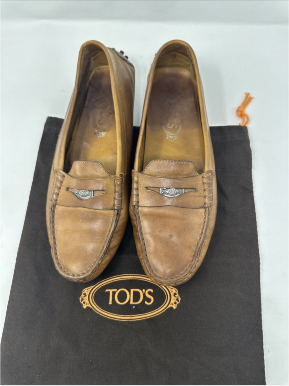 Tod's Women's Leather 39EU 9US Brown Camel Color Loafers Shoes Slip-On Flat